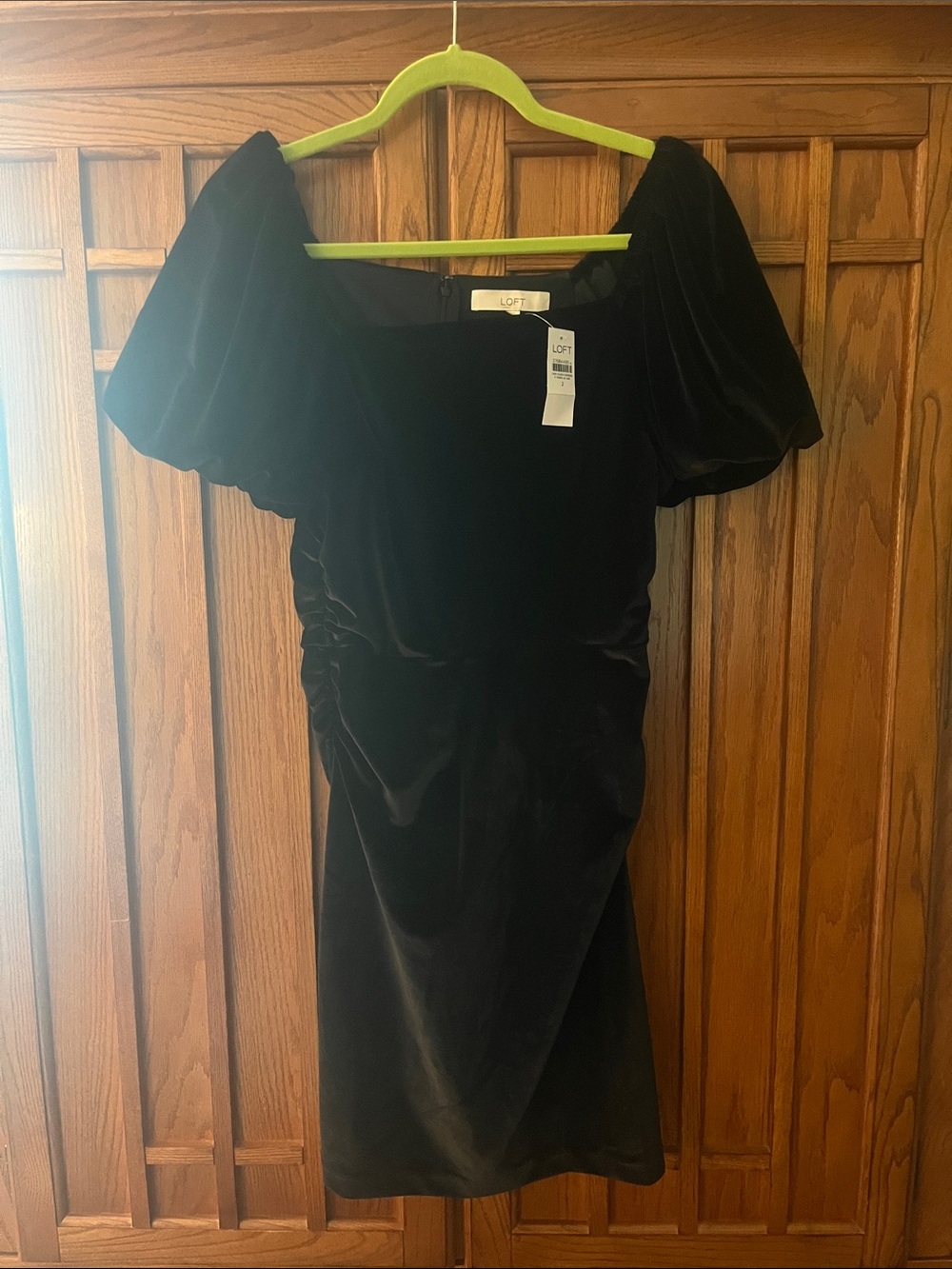 LOFT Black Velvet Puff-Sleeve Sheath Dress with Square Neck
